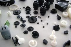 影響塑料制品收縮率的因素有哪些？